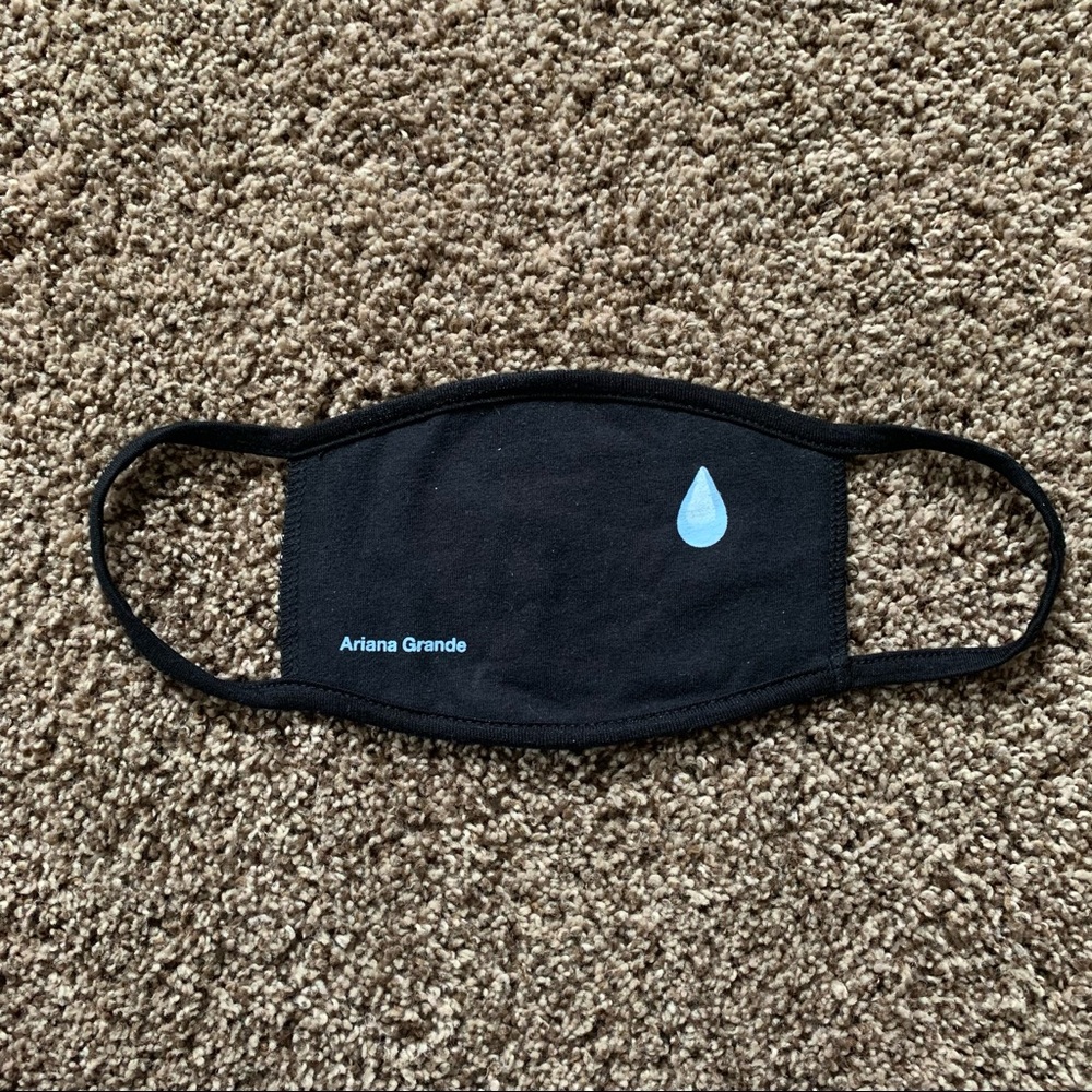 Ariana Grande NTLTC Mask